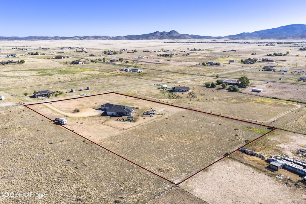 Prescott Valley, Arizona, 86315, United States, 4 Bedrooms Bedrooms, ,2.5 BathroomsBathrooms,Residential,Forsale,1968222