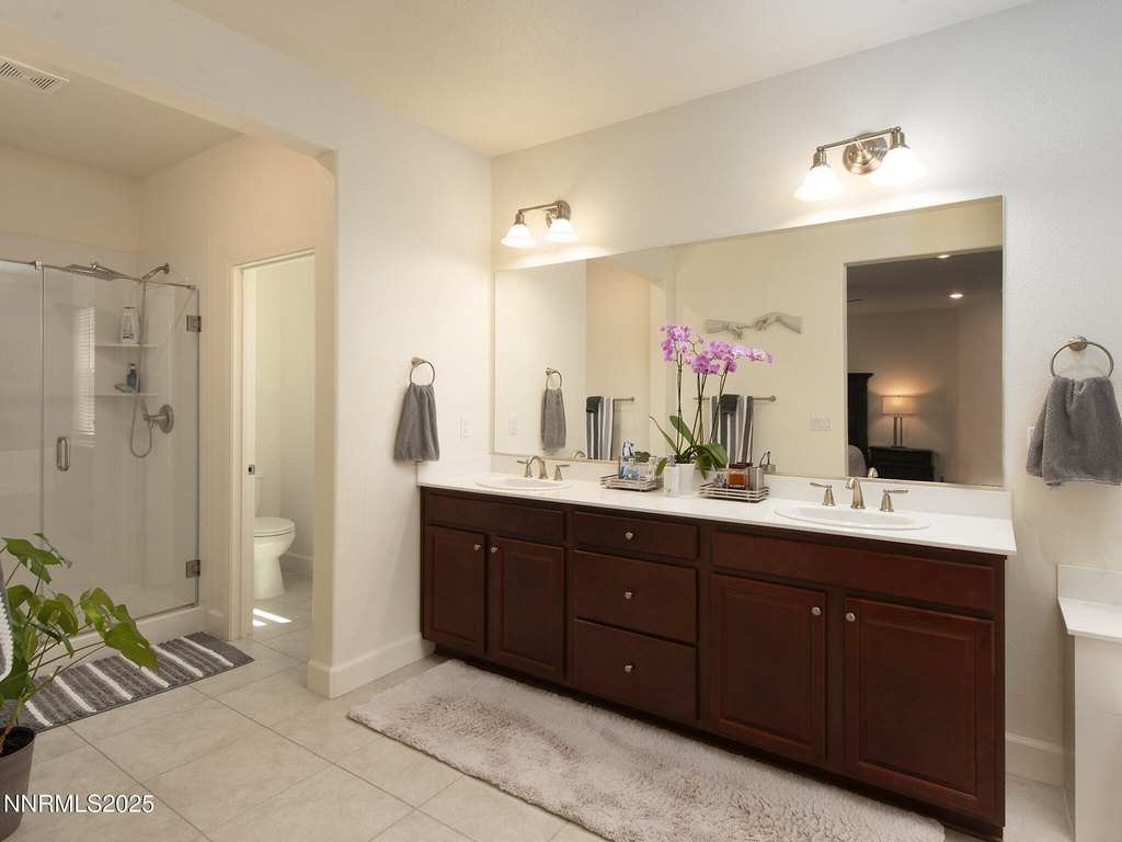 Reno, Nevada, 89521, United States, 3 Bedrooms Bedrooms, ,2.5 BathroomsBathrooms,Residential,Forsale,2012840