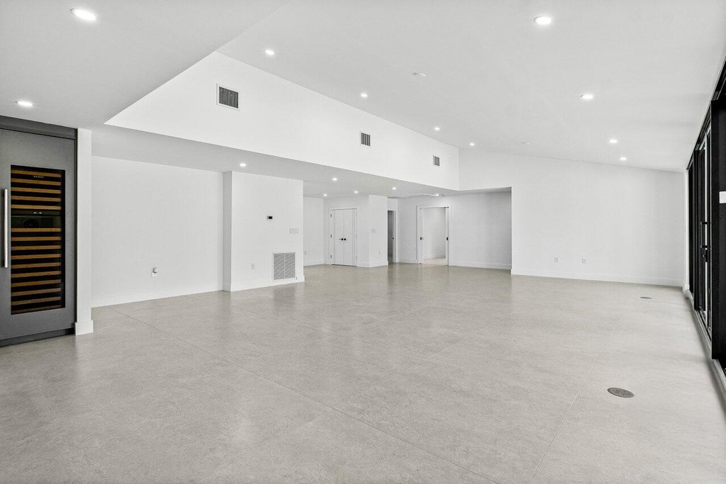 Delray Beach, Florida, 33445, United States, 4 Bedrooms Bedrooms, ,4.5 BathroomsBathrooms,Residential,Forsale,1952520