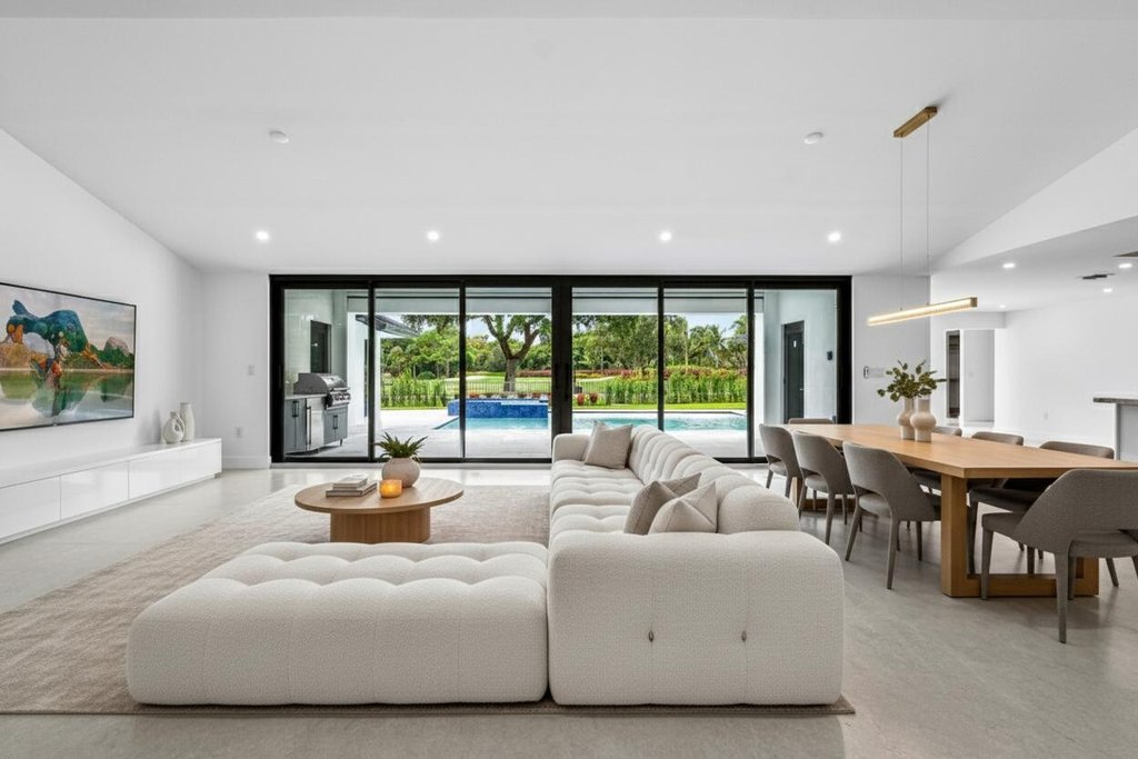 Delray Beach, Florida, 33445, United States, 4 Bedrooms Bedrooms, ,4.5 BathroomsBathrooms,Residential,Forsale,1952520