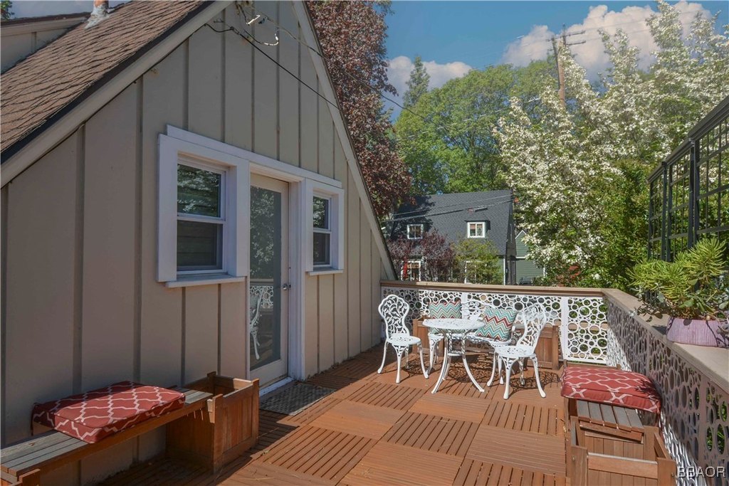 Lake Arrowhead, California, 92352, United States, 2 Bedrooms Bedrooms, ,2 BathroomsBathrooms,Residential,Forsale,1886279