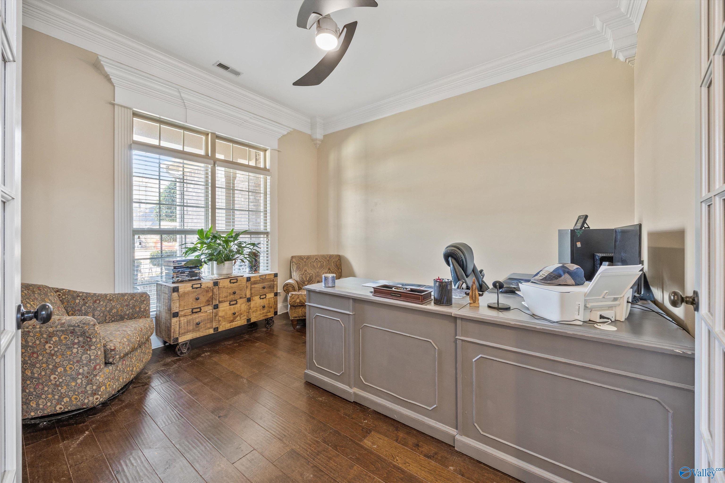 Owens Cross Roads, Alabama, 35763, United States, 5 Bedrooms Bedrooms, ,3.5 BathroomsBathrooms,Residential,Forsale,2007708