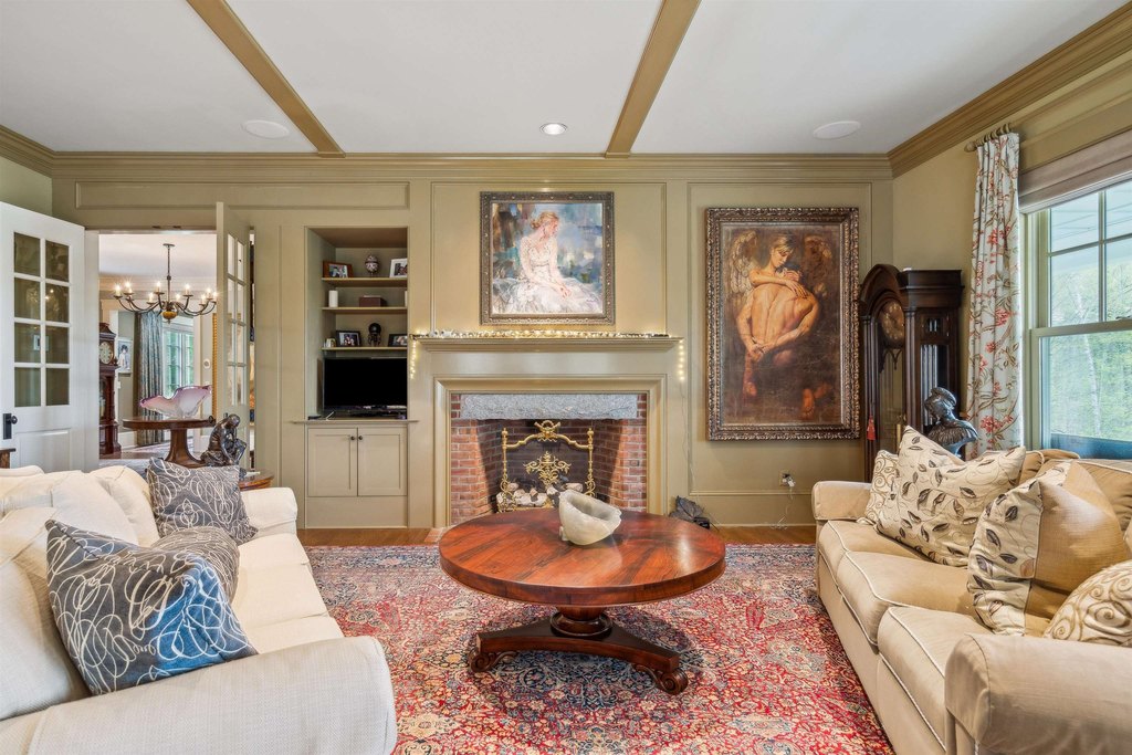 Barnard, Vermont, 05031, United States, 7 Bedrooms Bedrooms, ,7.5 BathroomsBathrooms,Residential,Forsale,1999505