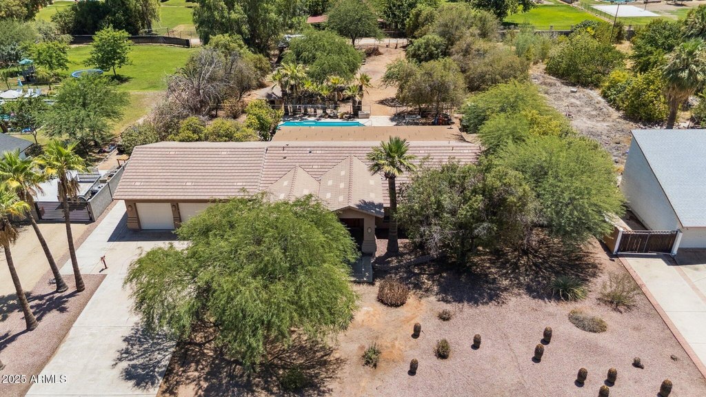 Scottsdale, Arizona, 85254, United States, 4 Bedrooms Bedrooms, ,2 BathroomsBathrooms,Residential,Forsale,2004930