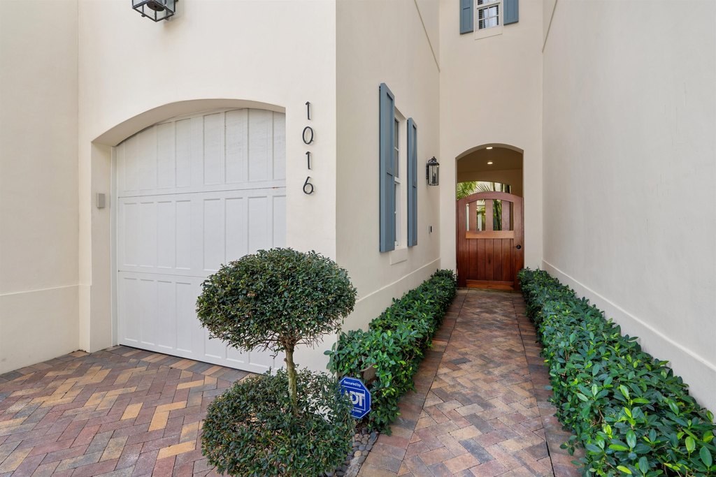 Delray Beach, Florida, 33483, United States, 3 Bedrooms Bedrooms, ,2.5 BathroomsBathrooms,Residential,Forsale,2010634