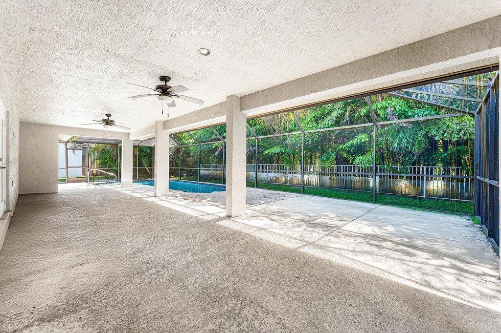 Delray Beach, Florida, 33445, United States, 3 Bedrooms Bedrooms, ,2.5 BathroomsBathrooms,Residential,Forsale,2010640