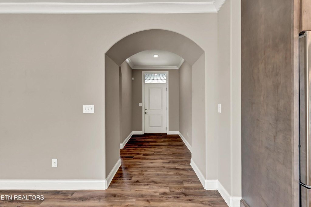 Loudon, Tennessee, 37774, United States, 3 Bedrooms Bedrooms, ,3 BathroomsBathrooms,Residential,Forsale,1910204