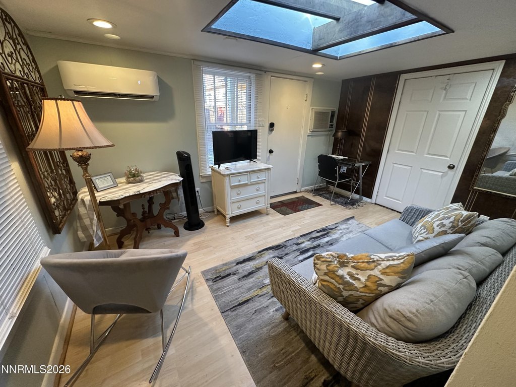 Reno, Nevada, 89509, United States, 3 Bedrooms Bedrooms, ,2 BathroomsBathrooms,Residential,Forsale,2012833