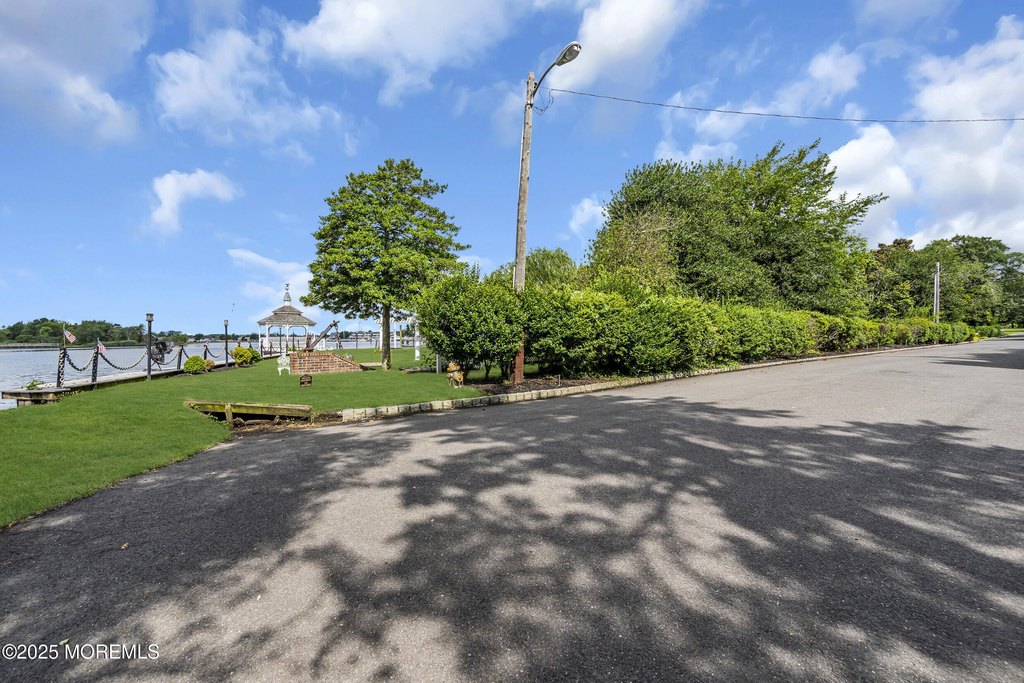 Toms River, New Jersey, 08753, United States, 5 Bedrooms Bedrooms, ,5.5 BathroomsBathrooms,Residential,Forsale,1954064