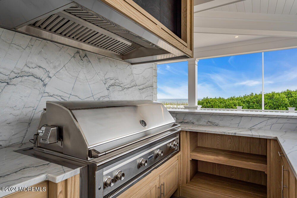 Mantoloking, New Jersey, 08738, United States, 9 Bedrooms Bedrooms, ,9.5 BathroomsBathrooms,Residential,Forsale,2008944