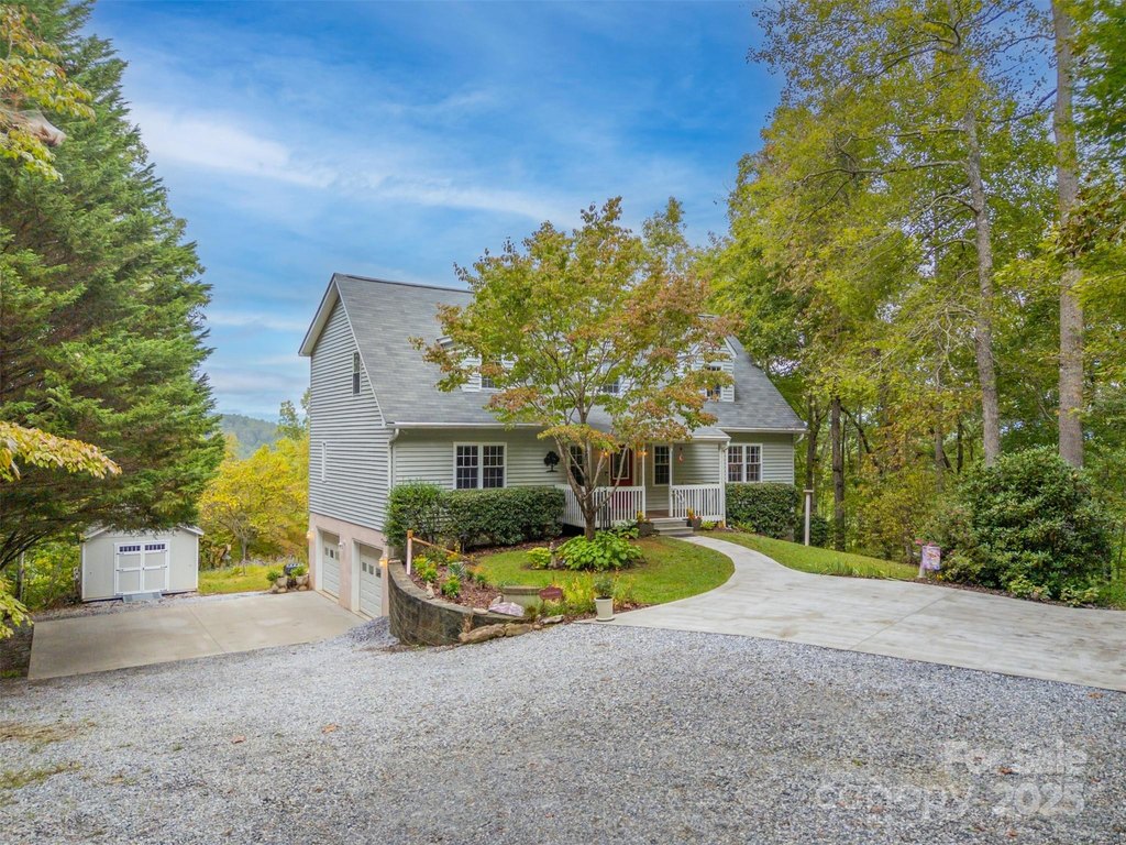 Rutherfordton, North Carolina, 28139, United States, 3 Bedrooms Bedrooms, ,2.5 BathroomsBathrooms,Residential,Forsale,1985989