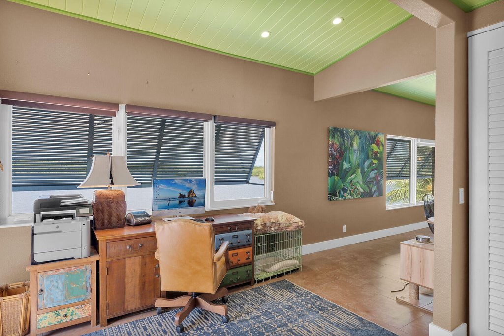 Plantation Key, Florida, 33070, United States, 3 Bedrooms Bedrooms, ,4 BathroomsBathrooms,Residential,Forsale,1971995