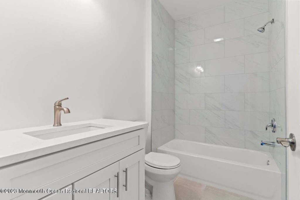 Seaside Heights, New Jersey, 08751, United States, 5 Bedrooms Bedrooms, ,4 BathroomsBathrooms,Residential,Forsale,2004846