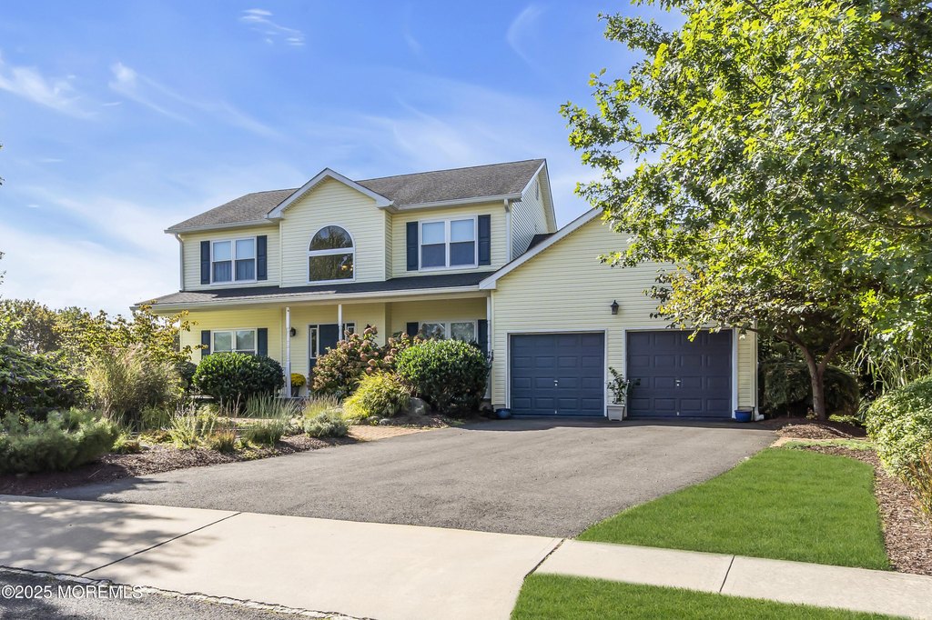 Neptune Township, New Jersey, 07753, United States, 5 Bedrooms Bedrooms, ,3.5 BathroomsBathrooms,Residential,Forsale,2004835