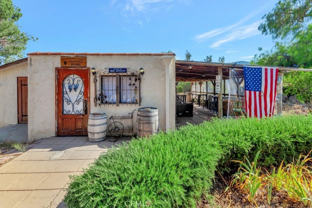 Warner Springs, California, 92086, United States, 4 Bedrooms Bedrooms, ,4 BathroomsBathrooms,Residential,Forsale,1959788