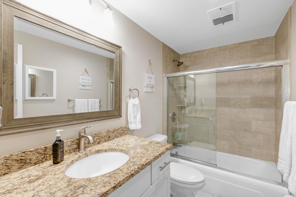 Marco Island, Florida, 34145, United States, 2 Bedrooms Bedrooms, ,2 BathroomsBathrooms,Residential,Forsale,1971920