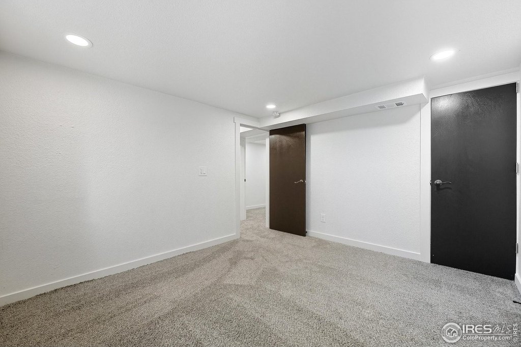 Fort Collins, Colorado, 80521, United States, 3 Bedrooms Bedrooms, ,2 BathroomsBathrooms,Residential,Forsale,1967210