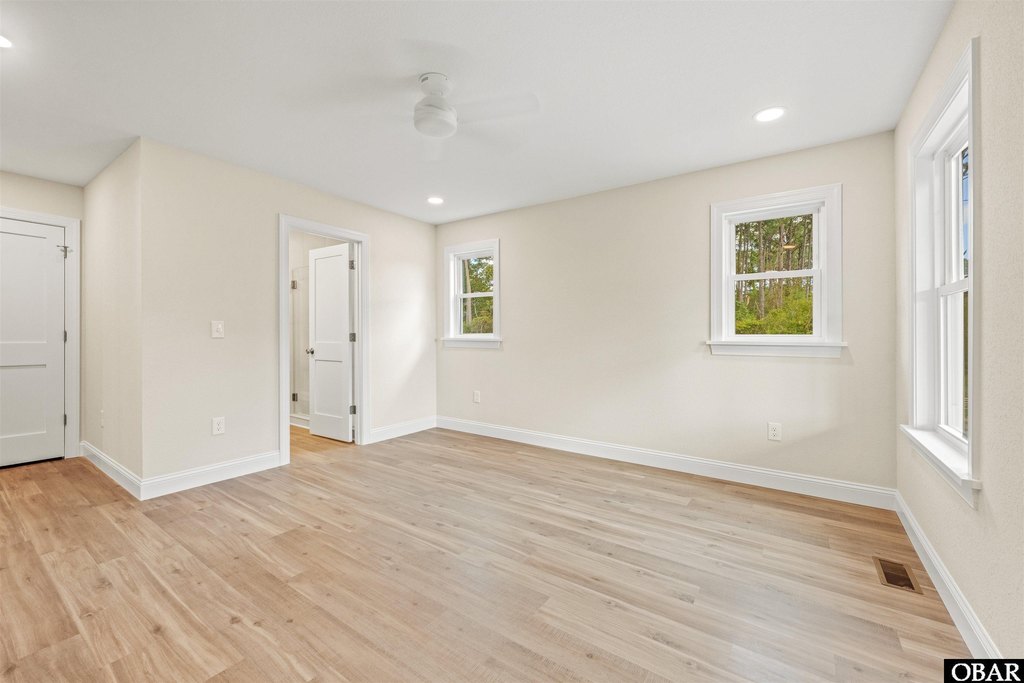 Manteo, North Carolina, 27954, United States, 3 Bedrooms Bedrooms, ,2.5 BathroomsBathrooms,Residential,Forsale,2008062