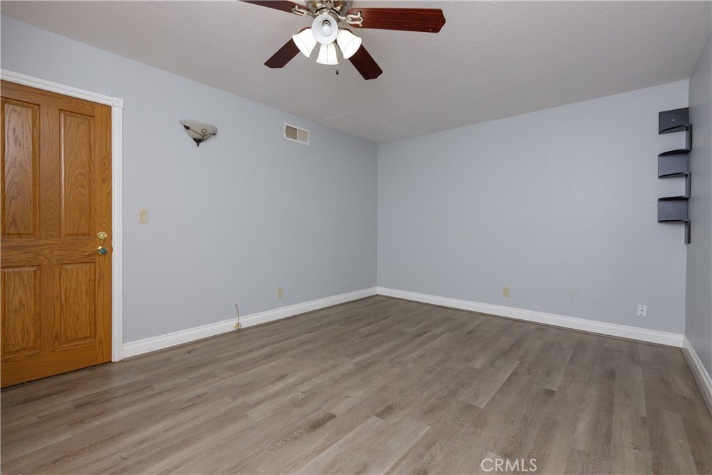 Crestline, California, 92325, United States, 5 Bedrooms Bedrooms, ,4 BathroomsBathrooms,Residential,Forsale,1971046