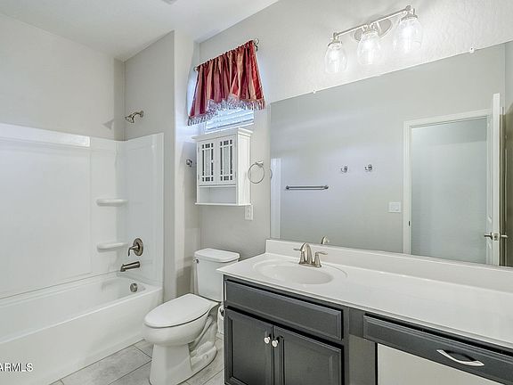 Gilbert, Arizona, 85296, United States, 3 Bedrooms Bedrooms, ,2 BathroomsBathrooms,Residential,Forsale,1953469