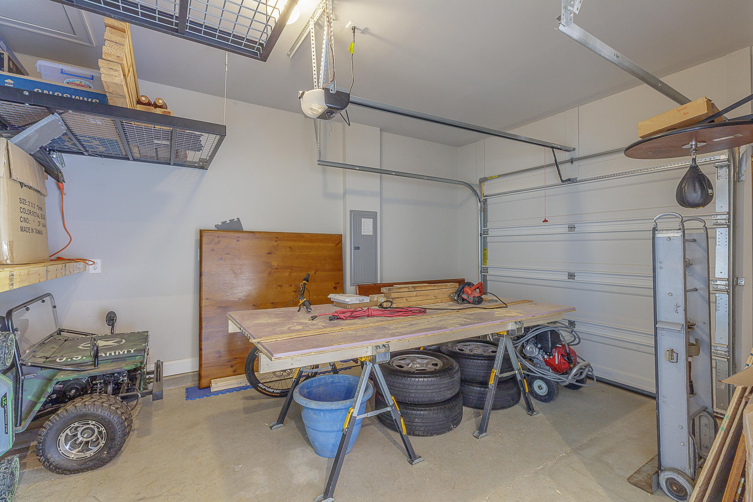 Hixson, Tennessee, 37343, United States, 4 Bedrooms Bedrooms, ,2 BathroomsBathrooms,Residential,Forsale,1963591