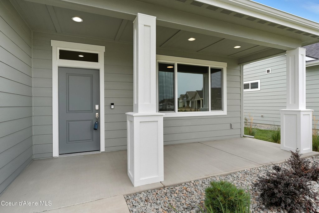 Coeur d'Alene, Idaho, 83815, United States, 4 Bedrooms Bedrooms, ,3 BathroomsBathrooms,Residential,Forsale,1984592