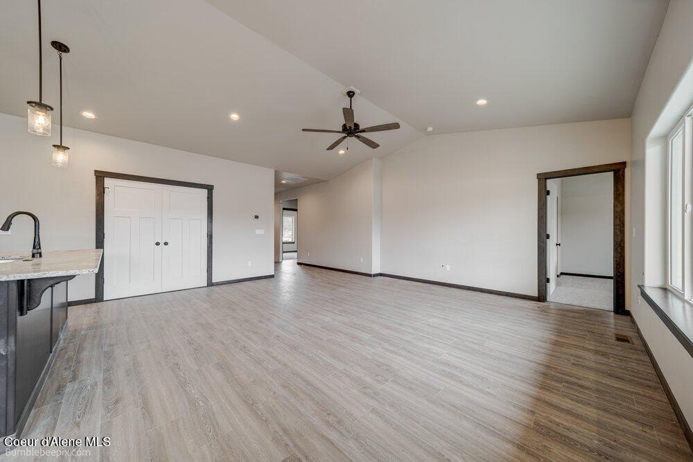 Post Falls, Idaho, 83854, United States, 3 Bedrooms Bedrooms, ,2 BathroomsBathrooms,Residential,Forsale,1984589