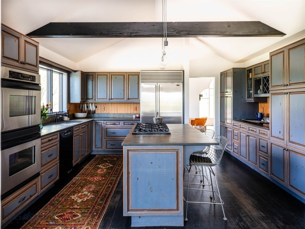 Bozeman, Montana, 59715, United States, 6 Bedrooms Bedrooms, ,5.5 BathroomsBathrooms,Residential,Forsale,1986988