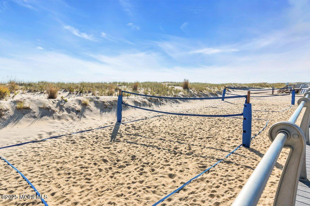 Sea Girt, New Jersey, 08750, United States, 4 Bedrooms Bedrooms, ,2 BathroomsBathrooms,Residential,Forsale,1984576