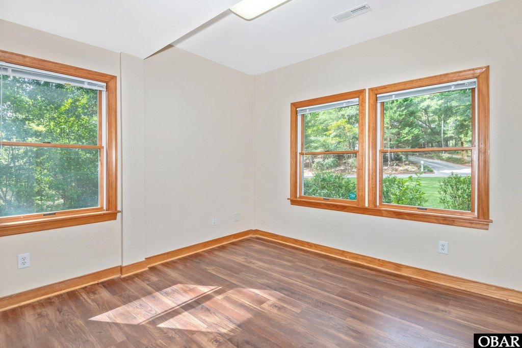 Kill Devil Hills, North Carolina, 27948, United States, 3 Bedrooms Bedrooms, ,3 BathroomsBathrooms,Residential,Forsale,1993772