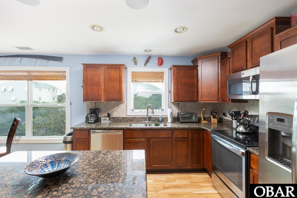 Corolla, North Carolina, 27927, United States, 3 Bedrooms Bedrooms, ,2 BathroomsBathrooms,Residential,Forsale,1993768