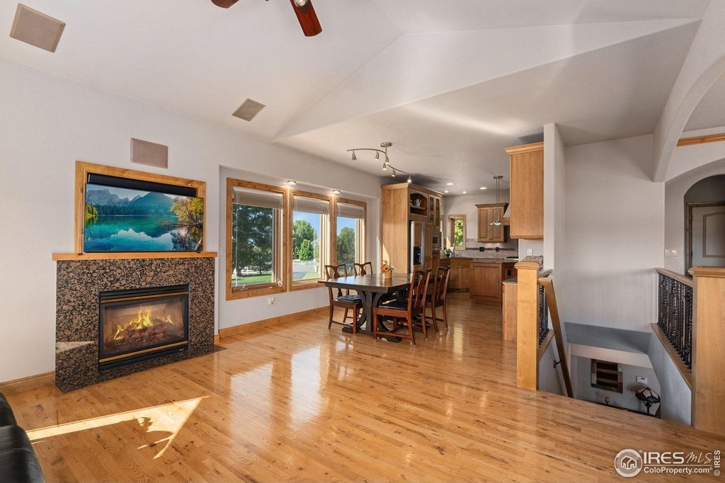 Severance, Colorado, 80610, United States, 5 Bedrooms Bedrooms, ,3.5 BathroomsBathrooms,Residential,Forsale,1967206