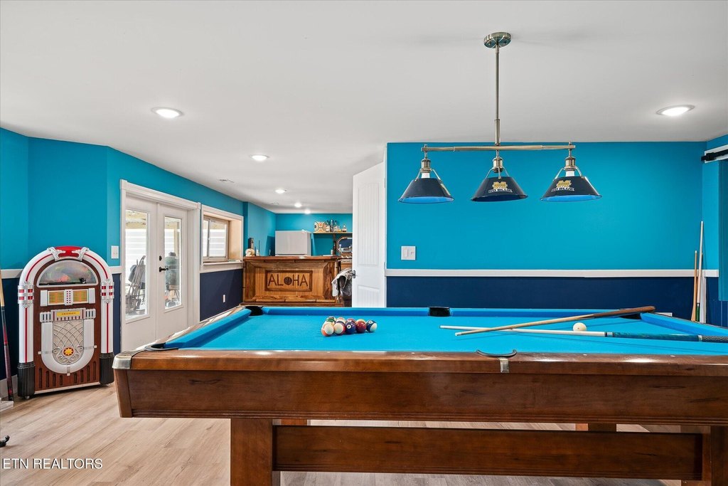 Crossville, Tennessee, 38572, United States, 3 Bedrooms Bedrooms, ,3.5 BathroomsBathrooms,Residential,Forsale,1886022