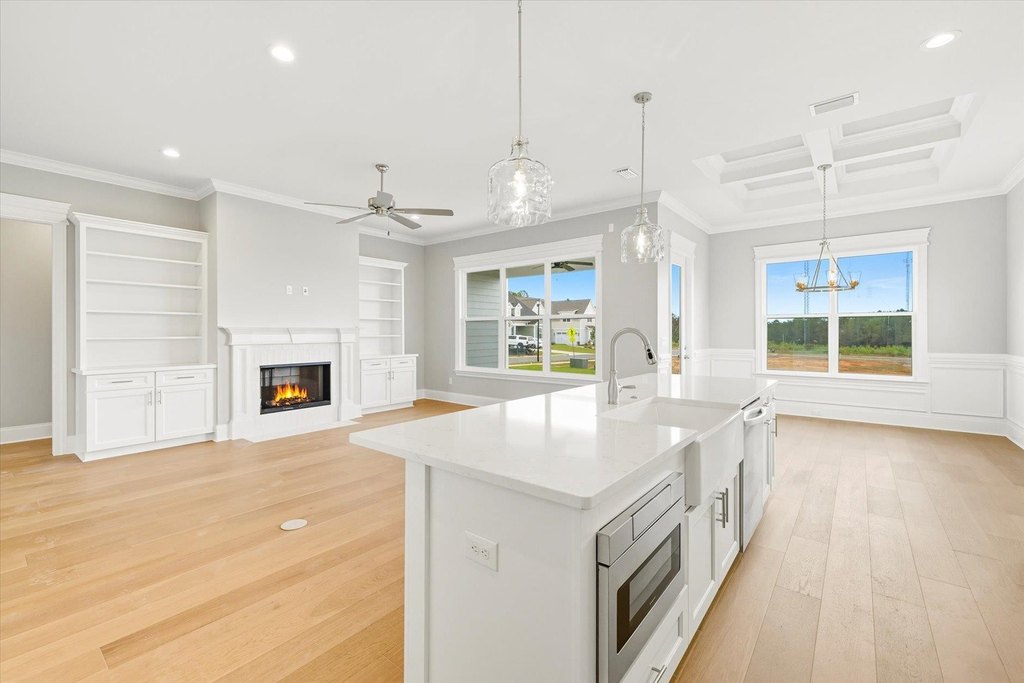 Tallahassee, Florida, 32312, United States, 4 Bedrooms Bedrooms, ,3 BathroomsBathrooms,Residential,Forsale,1995100