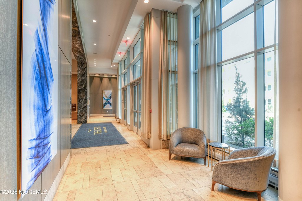 Long Branch, New Jersey, 07740, United States, 1 Bedroom Bedrooms, ,1 BathroomBathrooms,Residential,Forsale,1984571