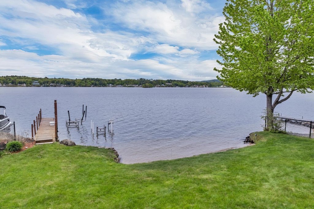 Laconia, New Hampshire, 03246, United States, 5 Bedrooms Bedrooms, ,3 BathroomsBathrooms,Residential,Forsale,1893890