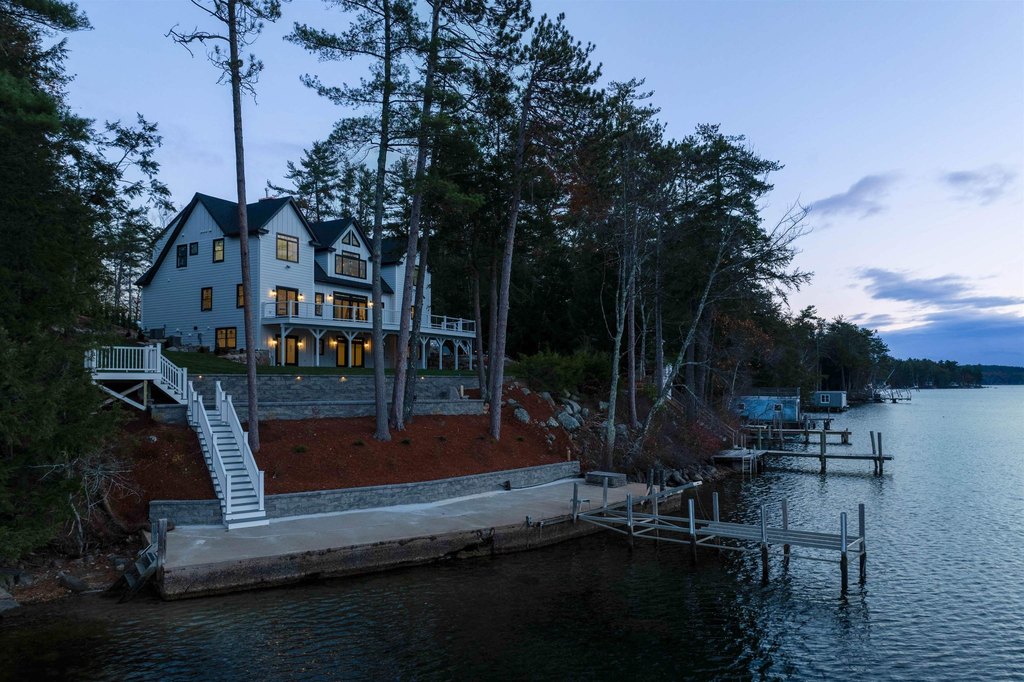 Meredith, New Hampshire, 03253, United States, 6 Bedrooms Bedrooms, ,6.5 BathroomsBathrooms,Residential,Forsale,1893919