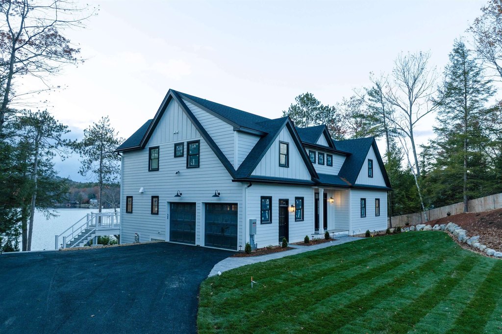 Meredith, New Hampshire, 03253, United States, 6 Bedrooms Bedrooms, ,6.5 BathroomsBathrooms,Residential,Forsale,1893919