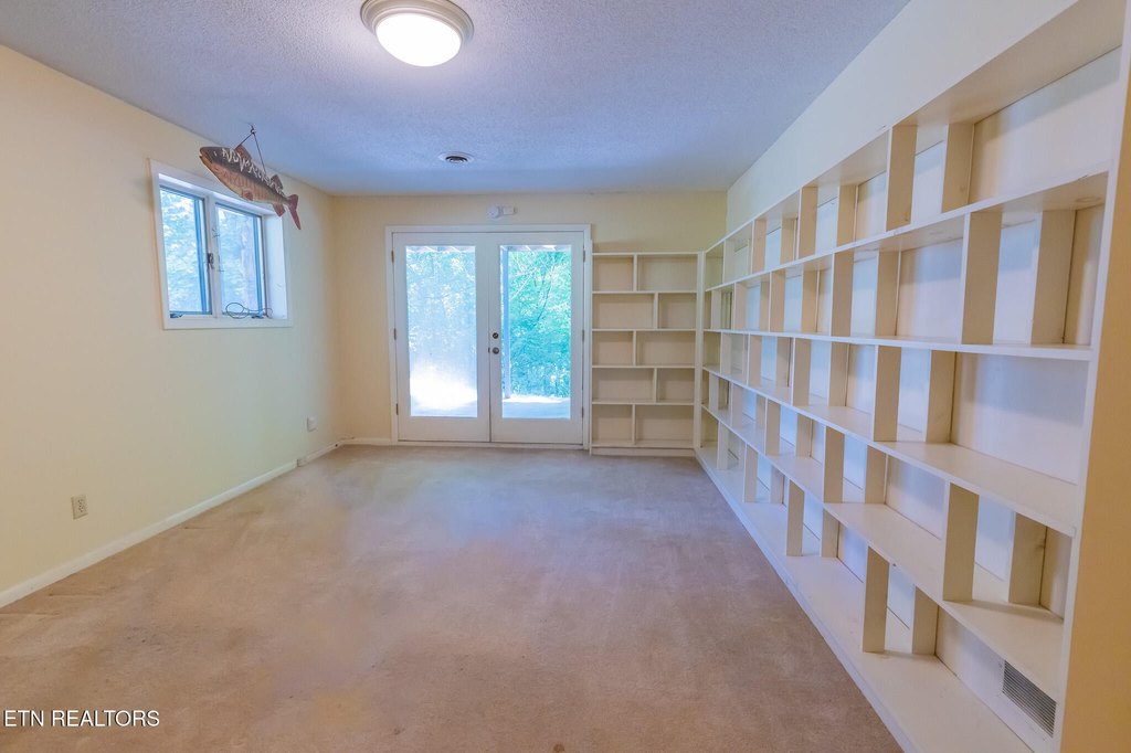 Knoxville, Tennessee, 37919, United States, 4 Bedrooms Bedrooms, ,3.5 BathroomsBathrooms,Residential,Forsale,1893800