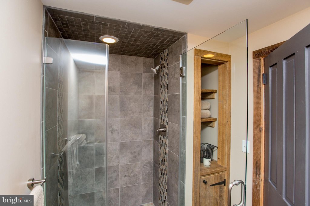 DOYLESTOWN, Pennsylvania, 18902, United States, 4 Bedrooms Bedrooms, ,3.5 BathroomsBathrooms,Residential,Forsale,1971851