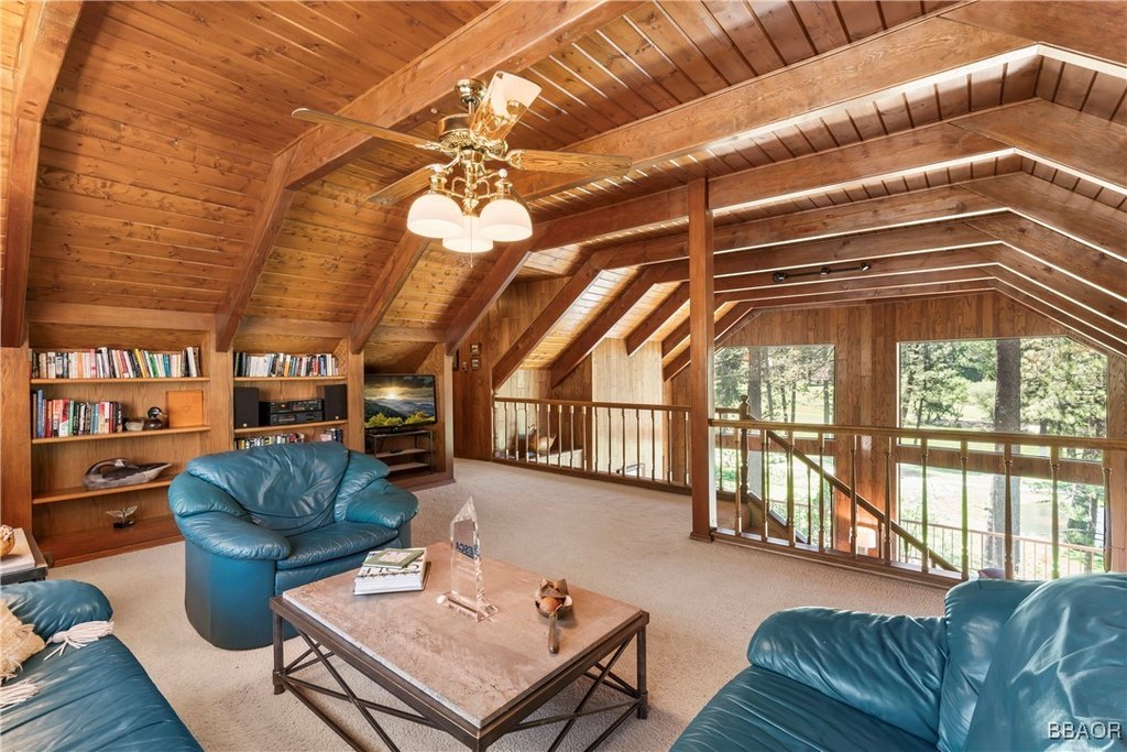 Lake Arrowhead, California, 92352, United States, 5 Bedrooms Bedrooms, ,5 BathroomsBathrooms,Residential,Forsale,1886287