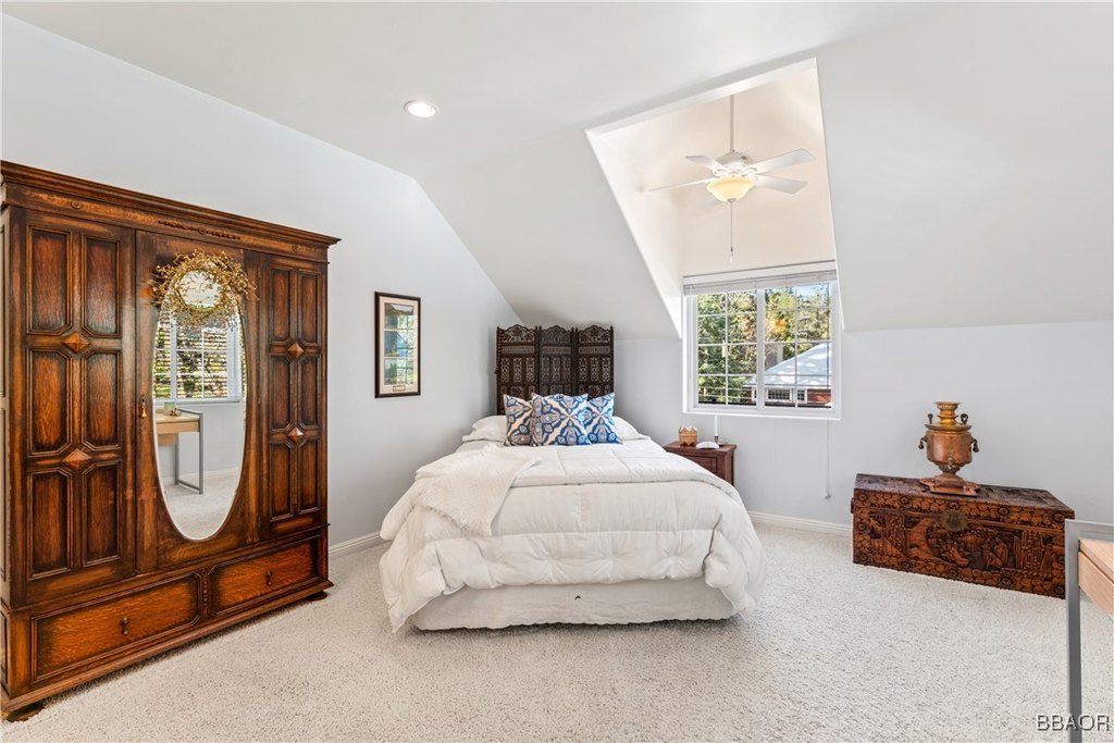 Lake Arrowhead, California, 92317, United States, 4 Bedrooms Bedrooms, ,4 BathroomsBathrooms,Residential,Forsale,1886288