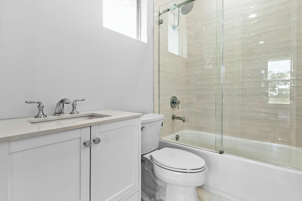 Delray Beach, Florida, 33445, United States, 4 Bedrooms Bedrooms, ,5.5 BathroomsBathrooms,Residential,Forsale,2009889