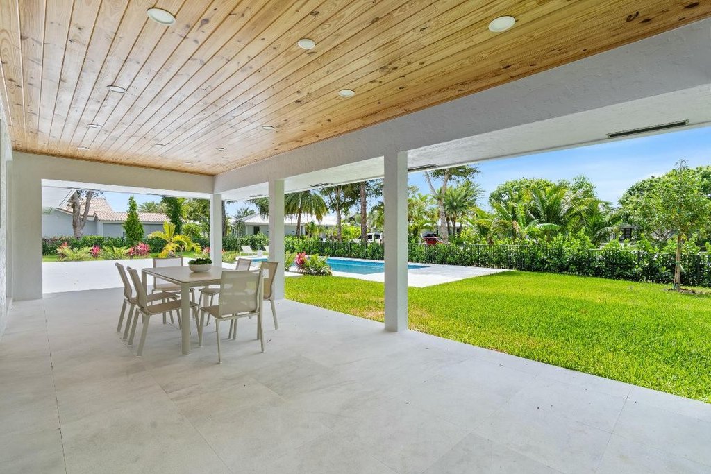 Delray Beach, Florida, 33445, United States, 4 Bedrooms Bedrooms, ,5.5 BathroomsBathrooms,Residential,Forsale,2009889