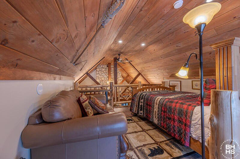 Saranac Lake, New York, 12983, United States, 4 Bedrooms Bedrooms, ,2.5 BathroomsBathrooms,Residential,Forsale,1999492