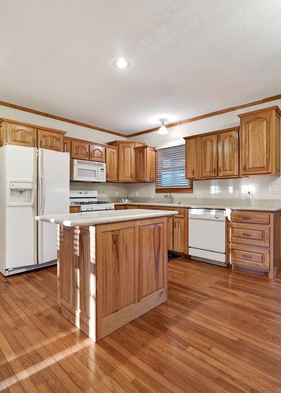 Sparta, Tennessee, 38583, United States, 3 Bedrooms Bedrooms, ,3 BathroomsBathrooms,Residential,Forsale,2010948