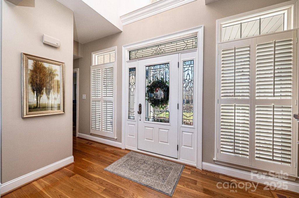 Hickory, North Carolina, 28601, United States, 3 Bedrooms Bedrooms, ,2 BathroomsBathrooms,Residential,Forsale,2014455