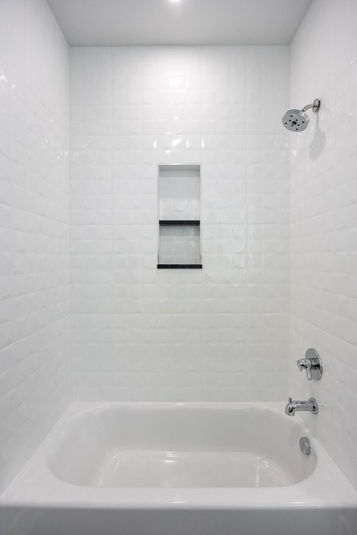 Chattanooga, Tennessee, 37405, United States, 4 Bedrooms Bedrooms, ,4.5 BathroomsBathrooms,Residential,Forsale,2009592