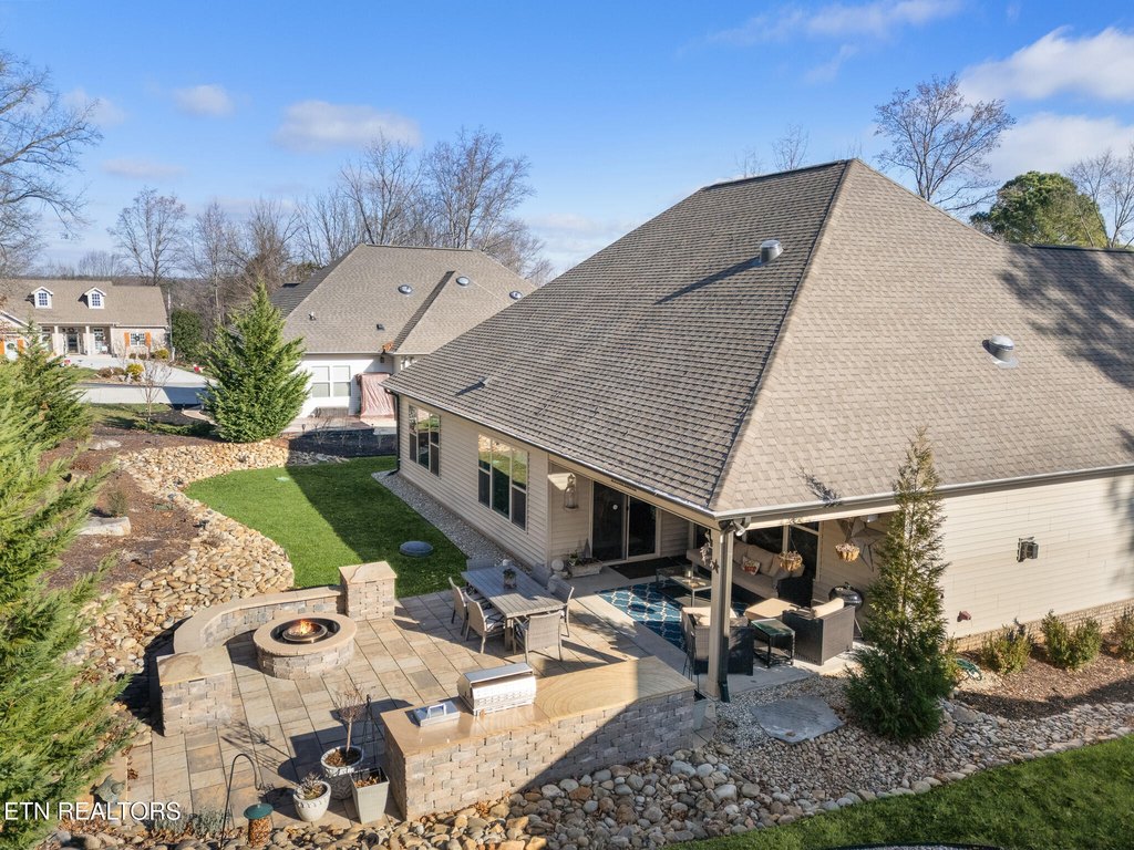 Loudon, Tennessee, 37774, United States, 3 Bedrooms Bedrooms, ,2.5 BathroomsBathrooms,Residential,Forsale,2012690