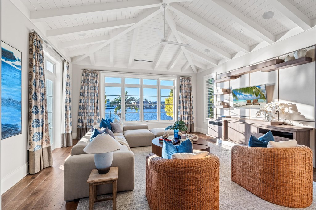 Delray Beach, Florida, 33483, United States, 5 Bedrooms Bedrooms, ,5.5 BathroomsBathrooms,Residential,Forsale,2010635